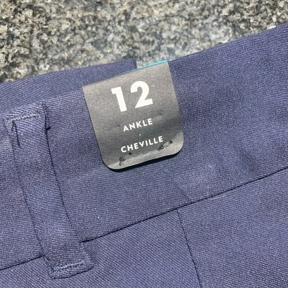 Reitman’s Slim Leg Ankle Pants Size 12 Tall - Picture 6 of 9